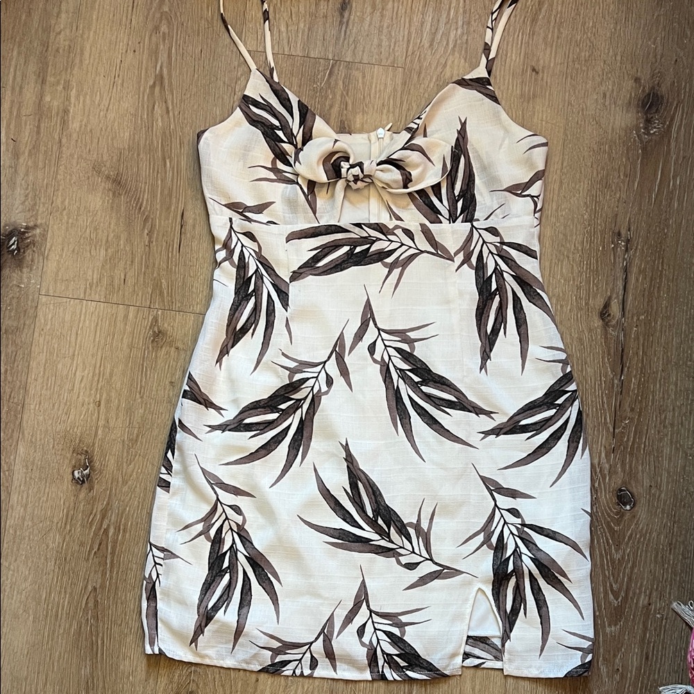 Elegant Cream and Brown Leaf Print Dress